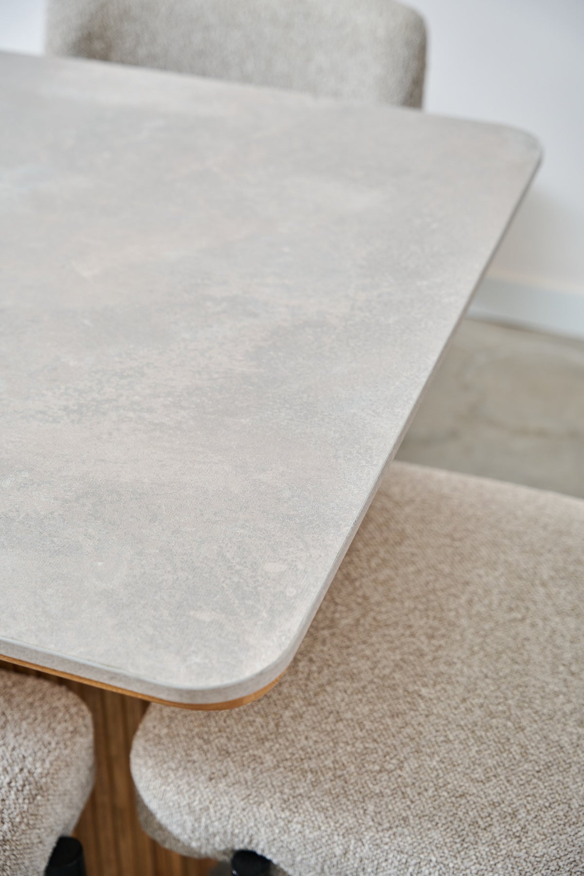 Base De Comedor Bell Con Melamina