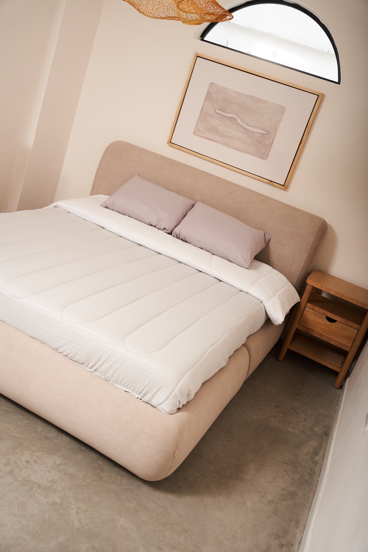 Cama Alison