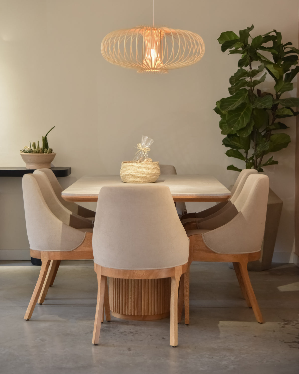 Comedor Opalo con Base Bell