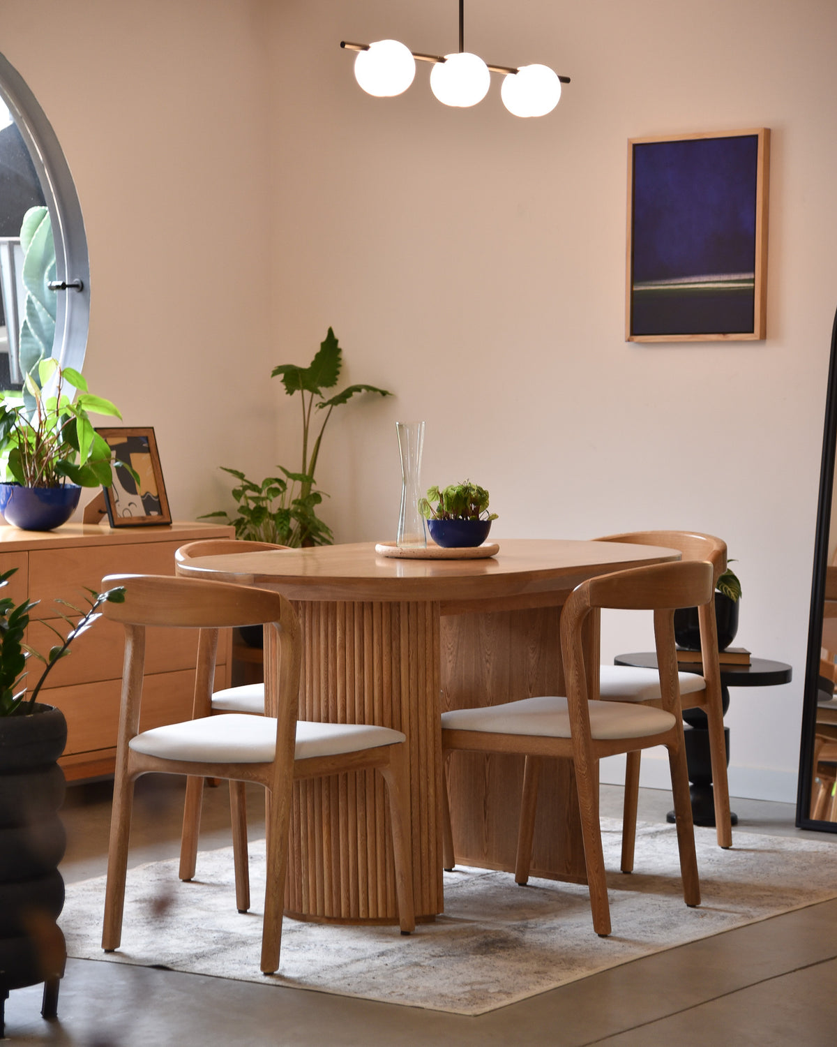 Comedor Panton Base Ovalada
