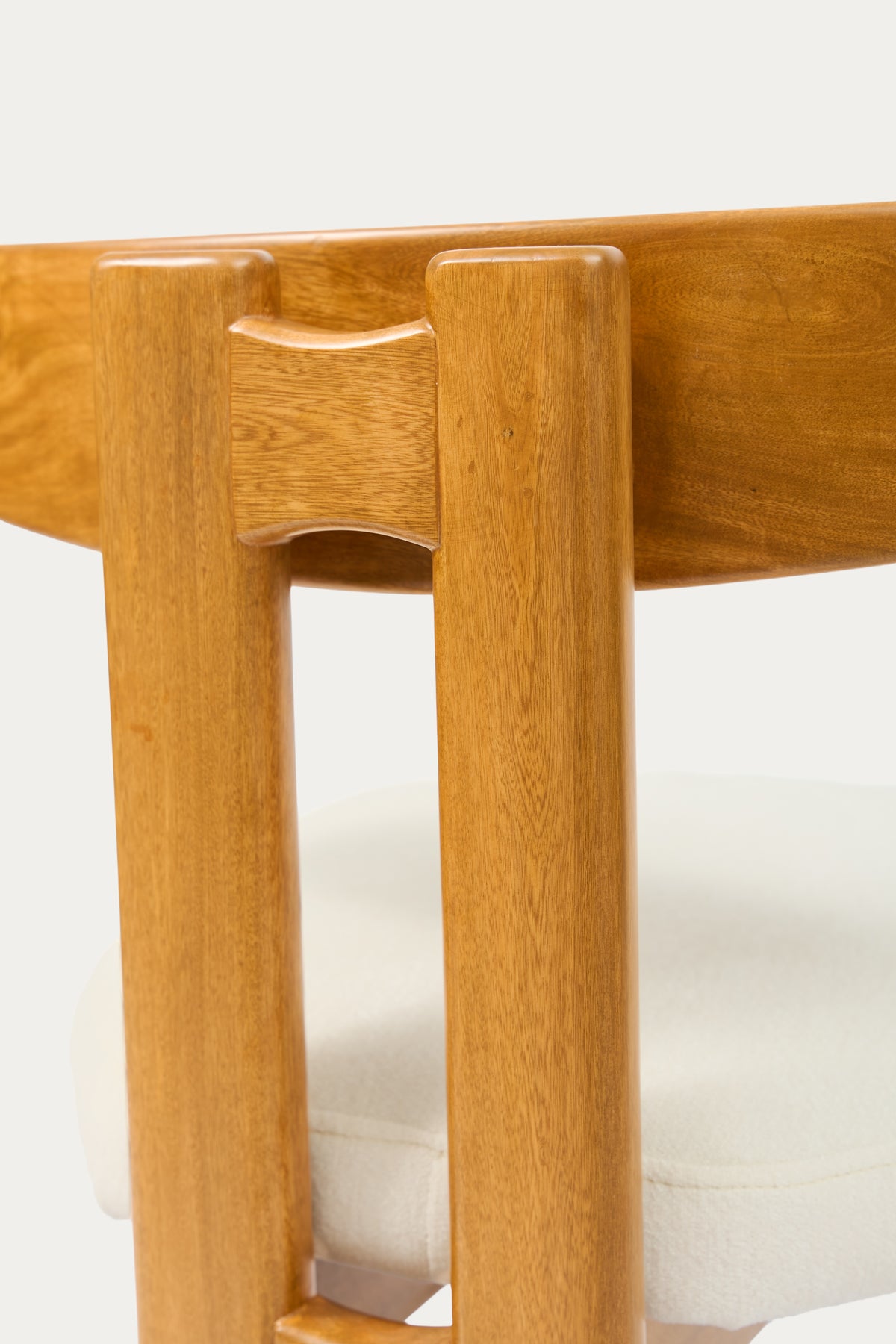 Silla Pergamino-3